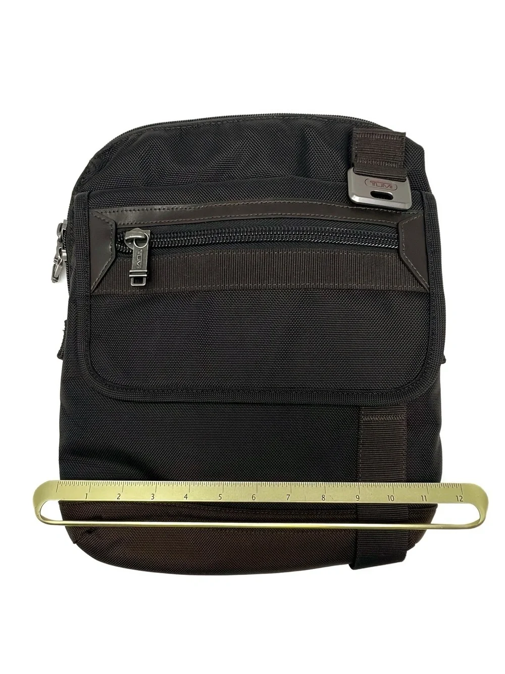 Tumi Eastern Zip Top Flap Crossbody Hickory Brown Nylon Messenger Bag Like New